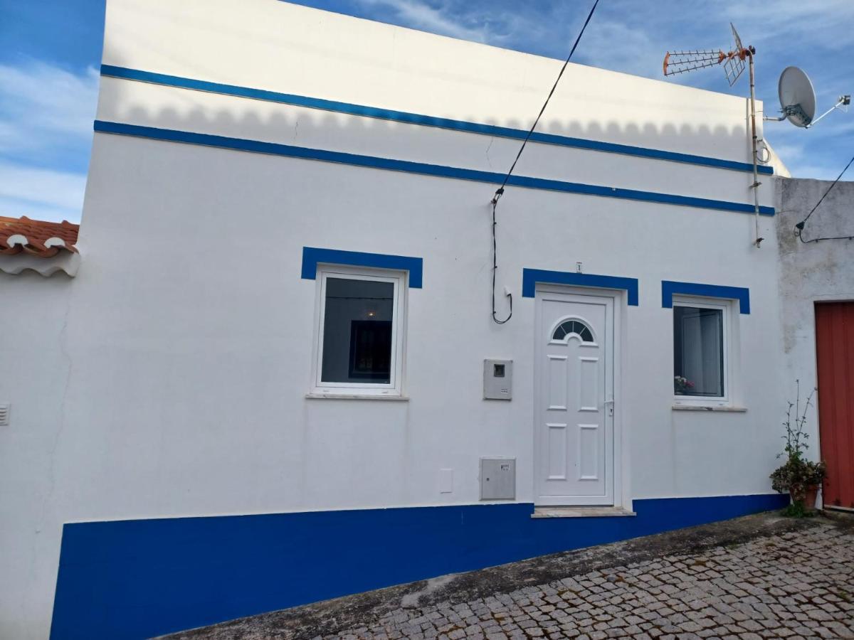 Villa O Refugio Dos Pais Bordeira  Esterno foto