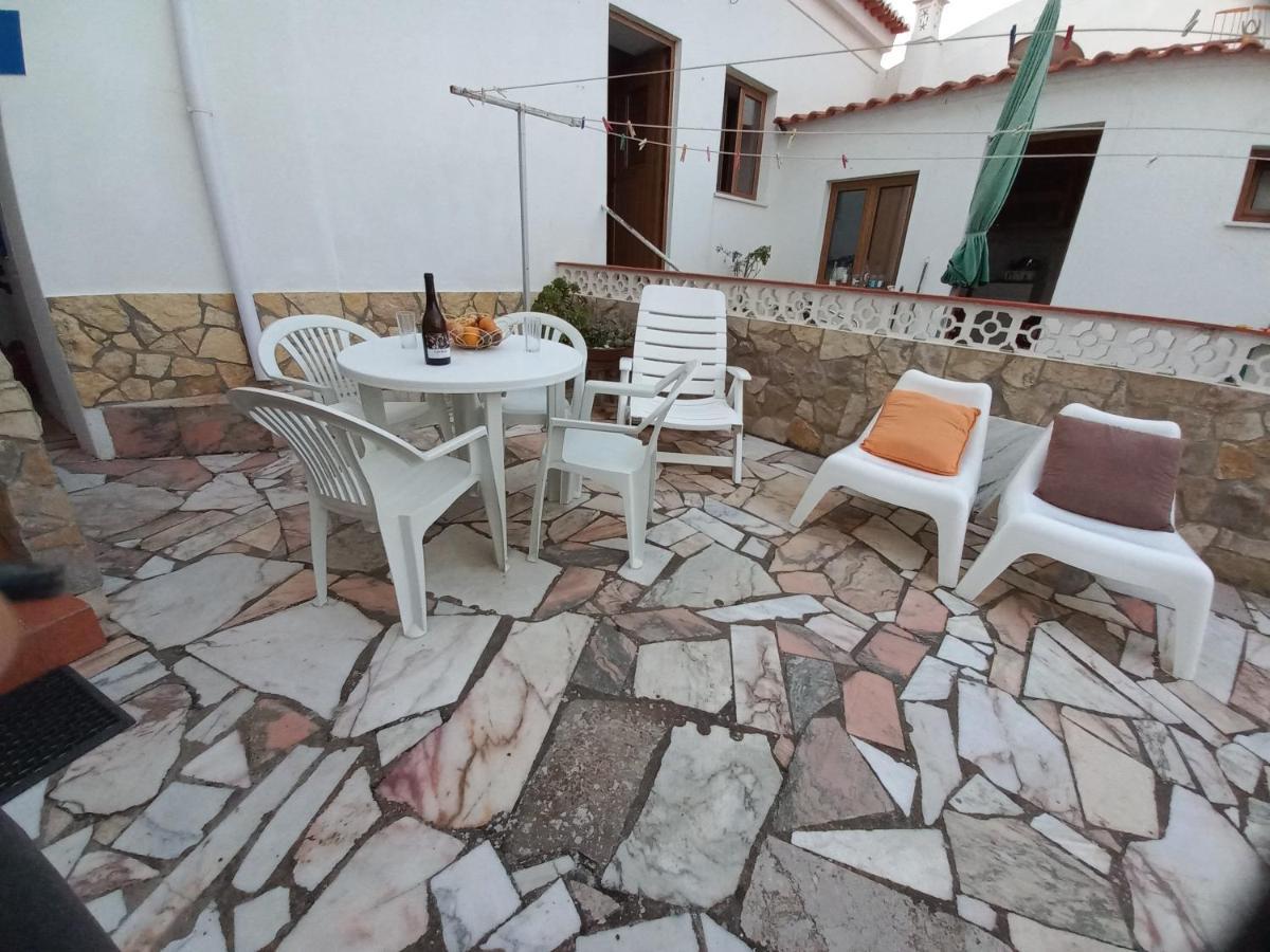 Villa O Refugio Dos Pais Bordeira  Esterno foto